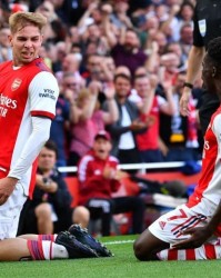  萨卡，传射建功，阿森纳，北伦敦德比，战胜，热刺