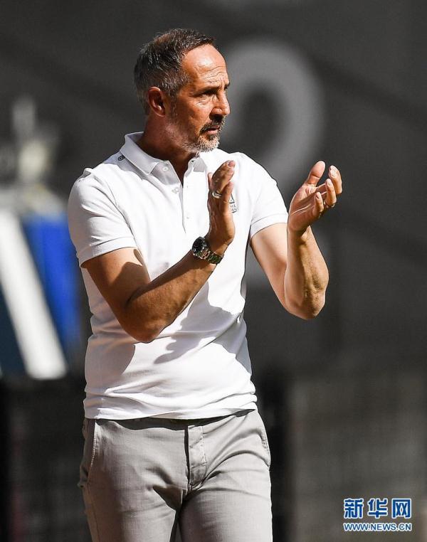  法兰克福三连胜强势冲击德甲欧战区