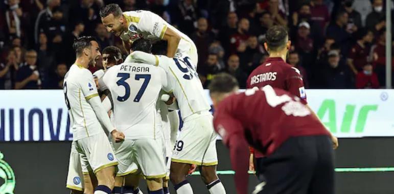  那不勒斯客场完胜恩波利，奥斯梅恩双响炮延续领跑态势